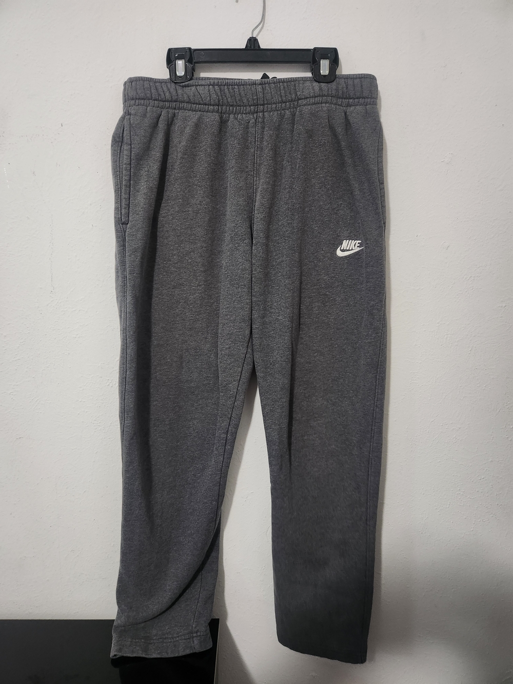Nike Men Gray Fleece Jogger Bottoms